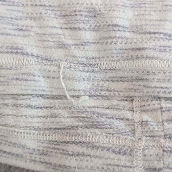 Lululemon Sweat Embrace Long Sleeve Tiger Space Dye Black White Estimated 10 - Picture 6 of 11